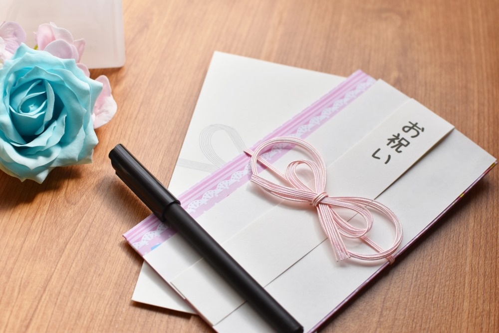 友達がおばあちゃんになったお祝いに添えるお金のスマートな渡し方